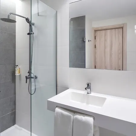 Do Conde Отель 3*