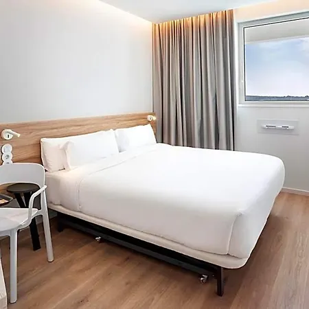 Do Conde Hotel 3*